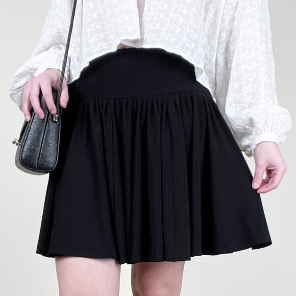 Norma Kamali Dresses & Skirts - Norma Kamali Drop Waist Mini Skirt Pleated Preppy Old Money Quiet Luxury Basic